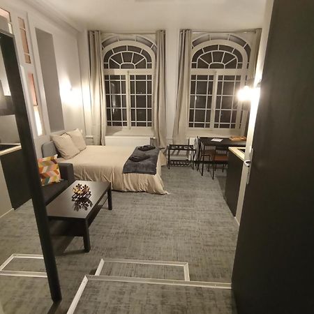 Appartamento Le 12 Wifi Neuf App 01 Saint-Etienne  Esterno foto