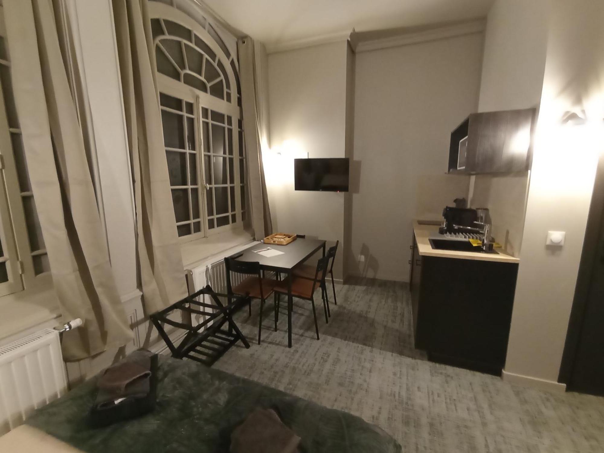 Appartamento Le 12 Wifi Neuf App 01 Saint-Etienne  Esterno foto