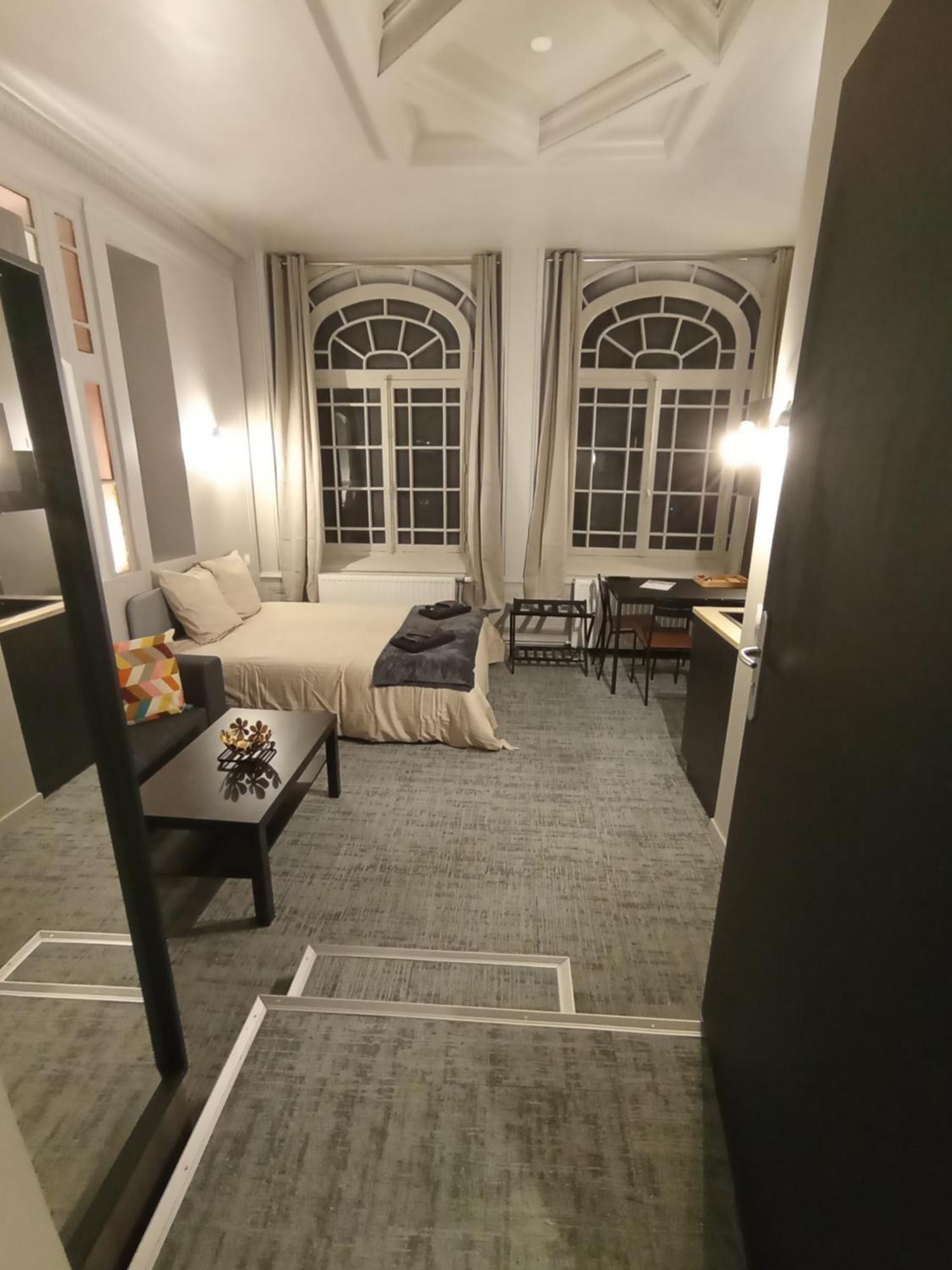 Appartamento Le 12 Wifi Neuf App 01 Saint-Etienne  Esterno foto
